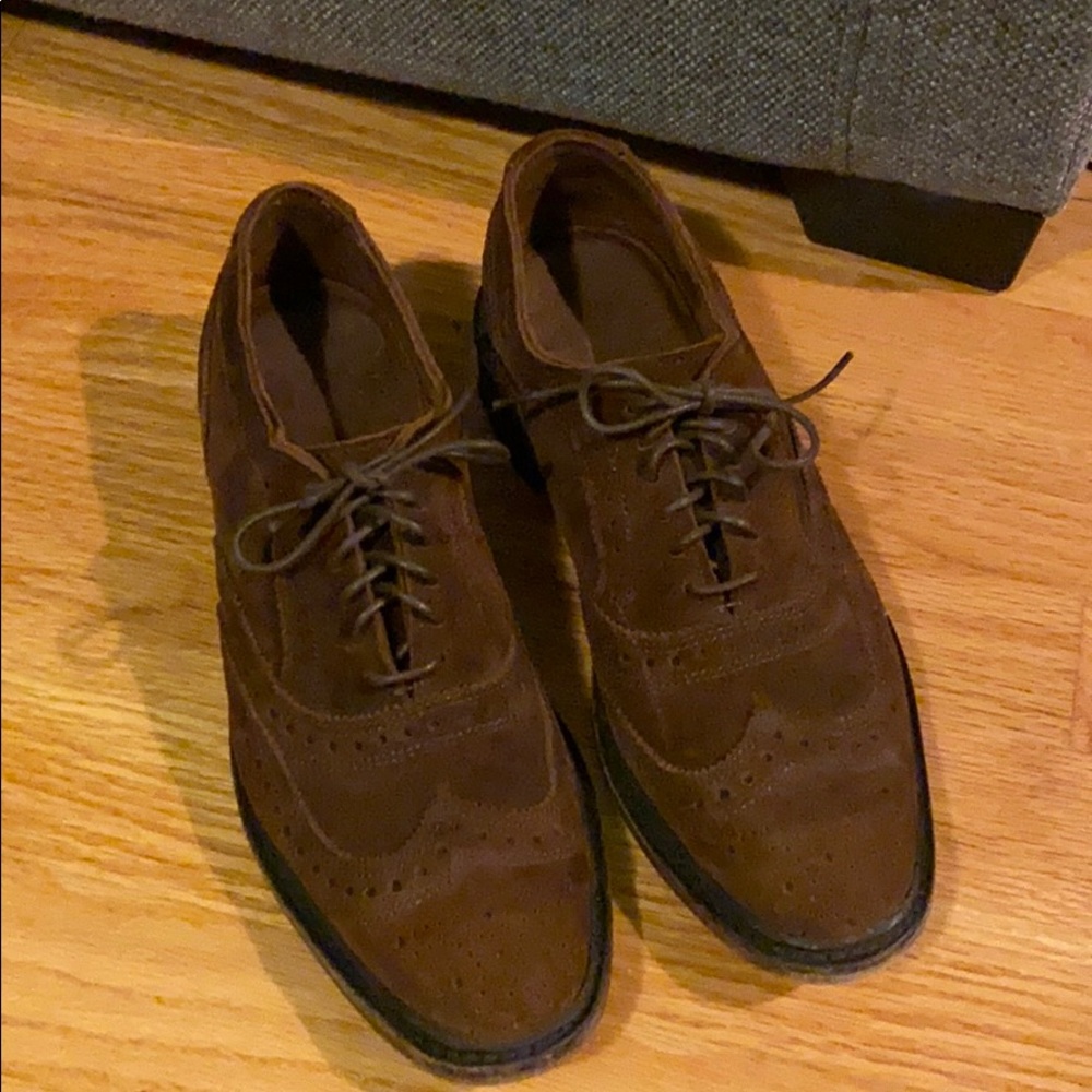 Allen Edmonds Suede CUSTOM Wingtip Size 8.5